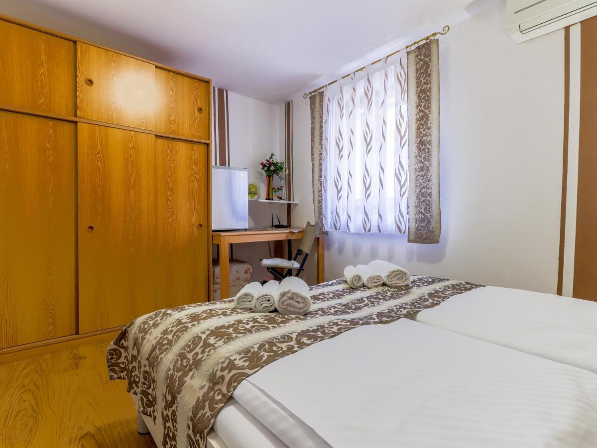 City Center 3 Bedroom Apartment Vrsar Kültér fotó